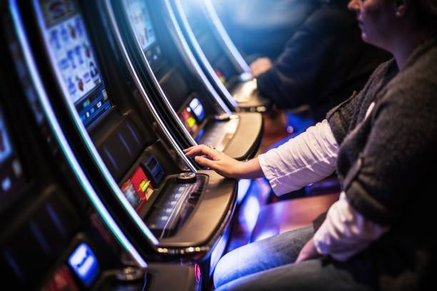 dadu slot live-dealer studio broadcast